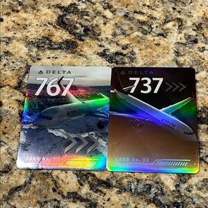 Delta Trading cards! No 53 &55 - 767 and 737 Holographic Cards